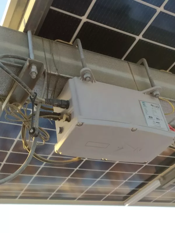 Single-Row PV Tracker